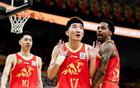 今日凌晨CBA罰單：孫銘徽受罰，樓明禁賽，光頭男拘。