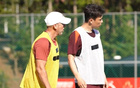 國足戰(zhàn)日本或變五后衛(wèi)，邊翼人選顯露，后腰組合待解