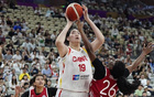 女籃亞洲杯：中國大勝印尼51分，張子宇得13分。